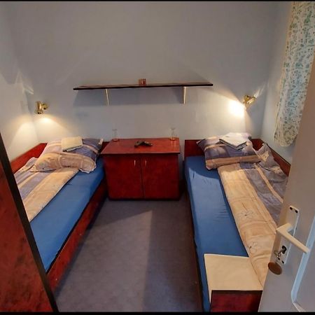 Domacinstvo Jolovic Hotell Kraljevo Eksteriør bilde