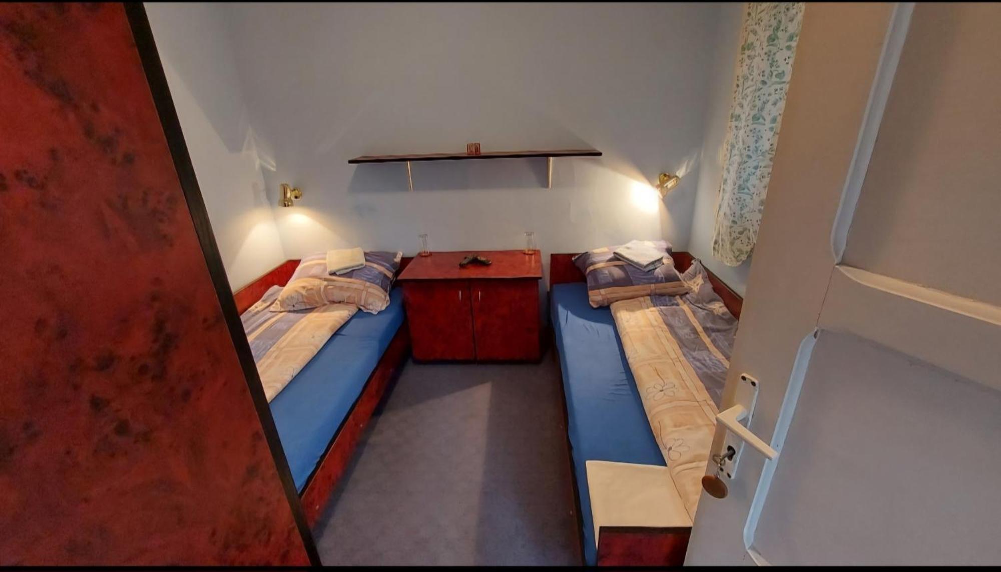 Domacinstvo Jolovic Hotell Kraljevo Eksteriør bilde